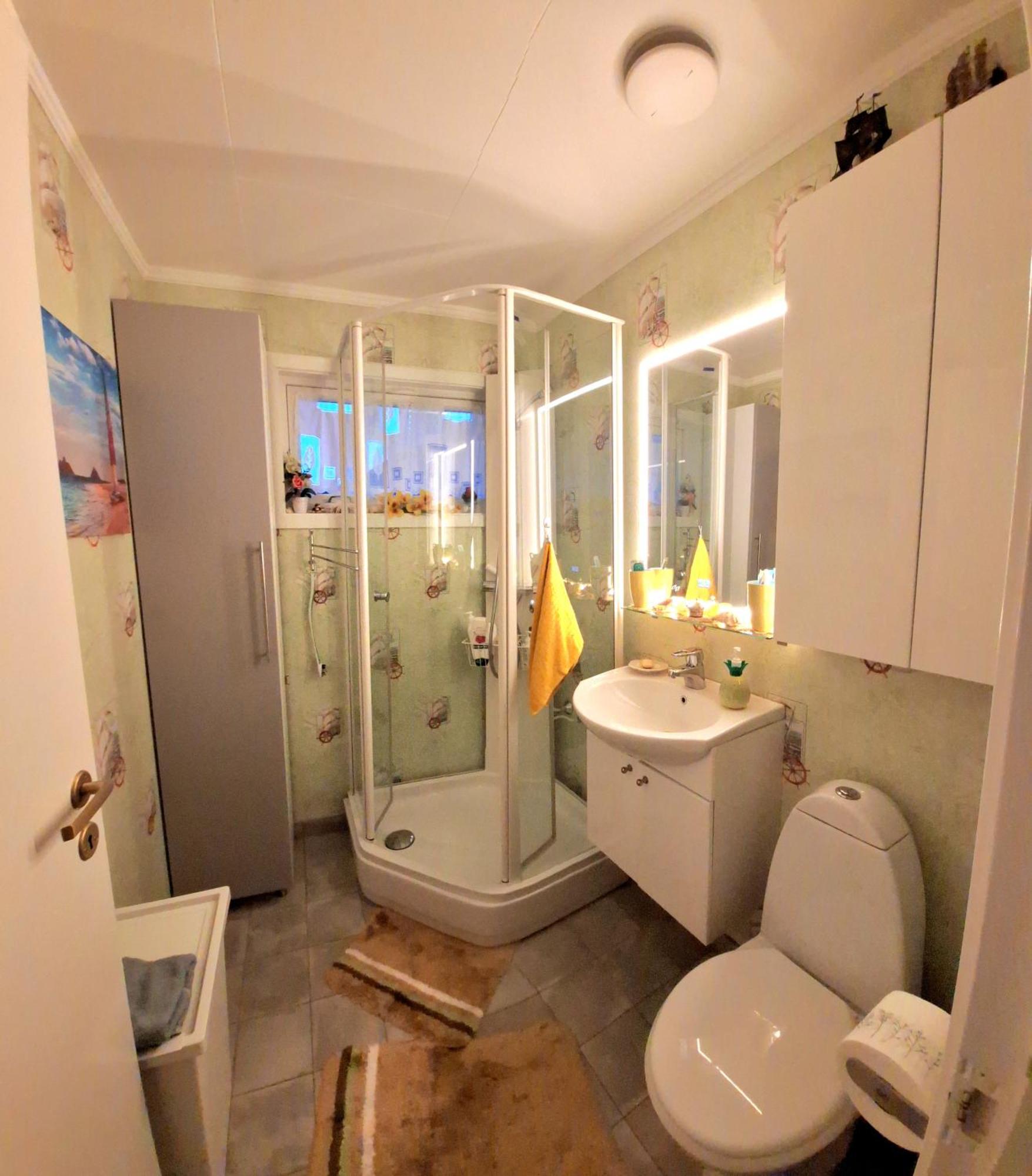 Gjesterom Til Leie I Et Privat Hus Brumunddal Exterior foto